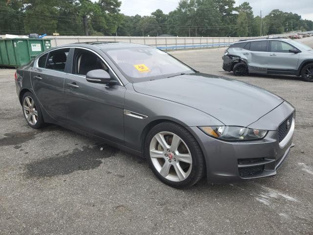 Photo 3 VIN: SAJAE4BG4HA964065 - JAGUAR XE PRESTIG 