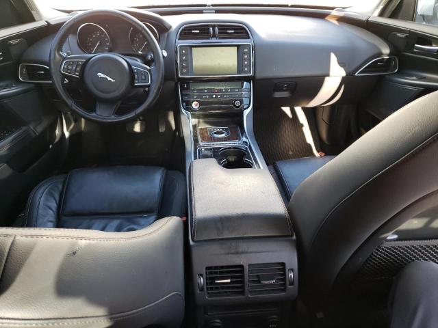 Photo 7 VIN: SAJAE4BG5HA964172 - JAGUAR XE PRESTIG 