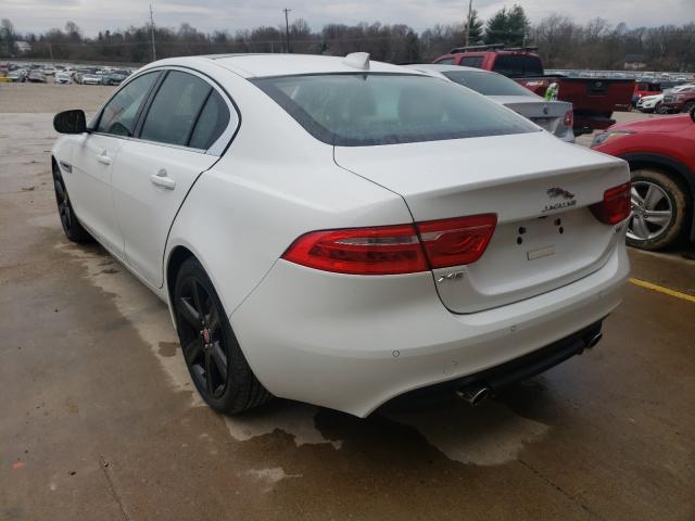 Photo 2 VIN: SAJAE4BG6HA962964 - JAGUAR XE PRESTIG 