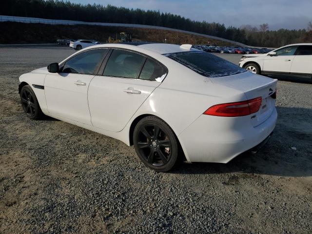 Photo 1 VIN: SAJAE4BG7HA964643 - JAGUAR XE PRESTIG 