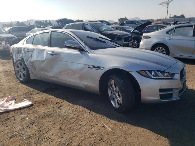 Photo 3 VIN: SAJAE4BGXHA964331 - JAGUAR XE PRESTIG 