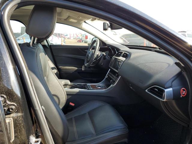 Photo 4 VIN: SAJAE4BN3HA968459 - JAGUAR XE PRESTIG 