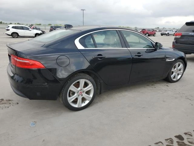 Photo 2 VIN: SAJAE4BN7HA952104 - JAGUAR XE PRESTIG 