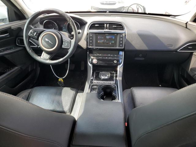 Photo 7 VIN: SAJAE4BV4HCP10410 - JAGUAR XE PRESTIG 