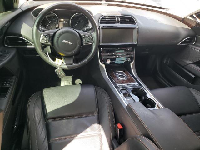 Photo 7 VIN: SAJAE4BV6HA976328 - JAGUAR XE PRESTIG 