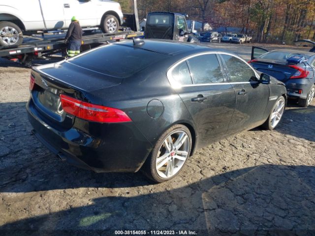 Photo 3 VIN: SAJAE4BV7HA962454 - JAGUAR XE 