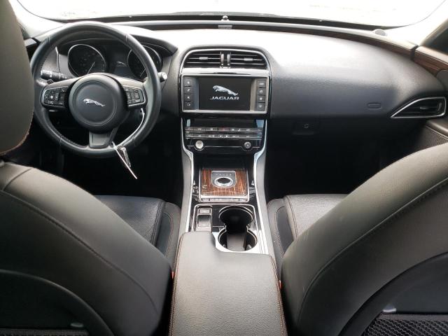 Photo 7 VIN: SAJAE4BV8HA968604 - JAGUAR XE PRESTIG 