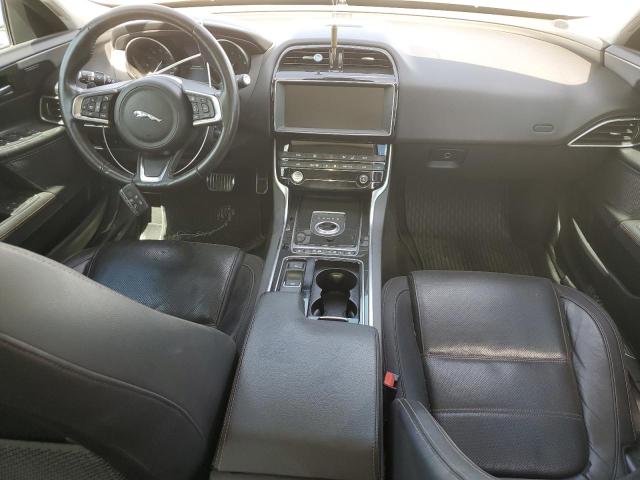 Photo 7 VIN: SAJAE4FX3KCP45426 - JAGUAR XE 