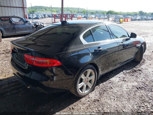 Photo 3 VIN: SAJAE4FX7JCP26487 - JAGUAR XE 