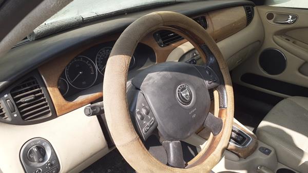 Photo 11 VIN: SAJAE52N28YJ32655 - JAGUAR X 