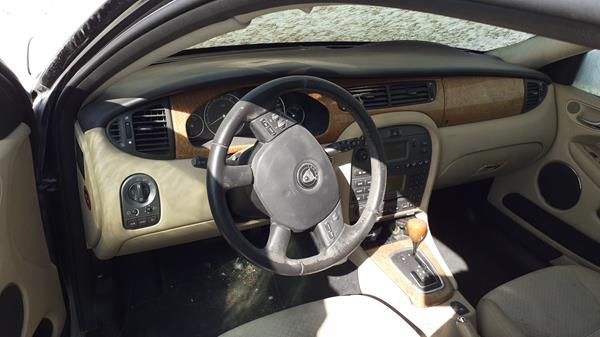 Photo 9 VIN: SAJAE52N78YJ32862 - JAGUAR X 