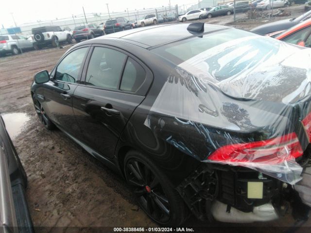 Photo 2 VIN: SAJAF4GXXKCP46522 - JAGUAR XE 