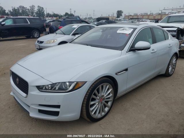 Photo 1 VIN: SAJAH4BV1HA946886 - JAGUAR XE 