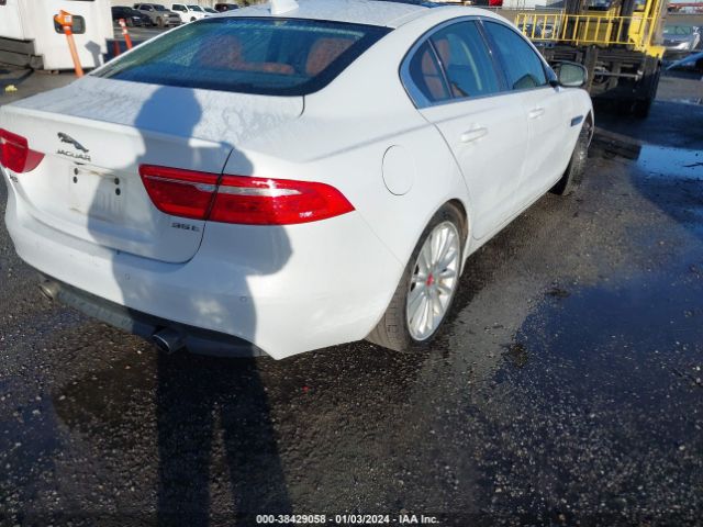 Photo 3 VIN: SAJAH4EV2JCP16943 - JAGUAR XE 