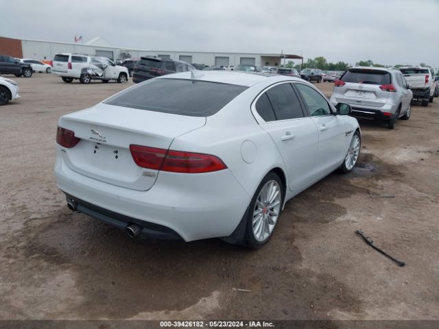 Photo 3 VIN: SAJAH4EV2JCP17106 - JAGUAR XE 