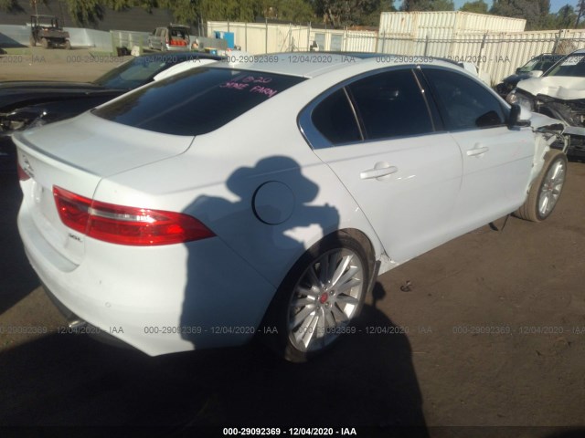 Photo 3 VIN: SAJAH4EV9JCP17149 - JAGUAR XE 