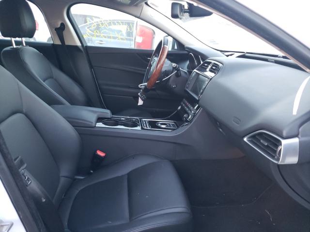 Photo 4 VIN: SAJAJ4BN4HA976422 - JAGUAR XE PREMIUM 