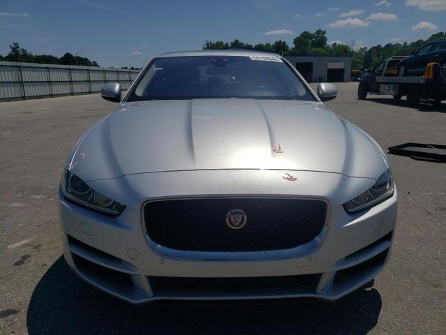 Photo 4 VIN: SAJAJ4FN2JCP24253 - JAGUAR XE 