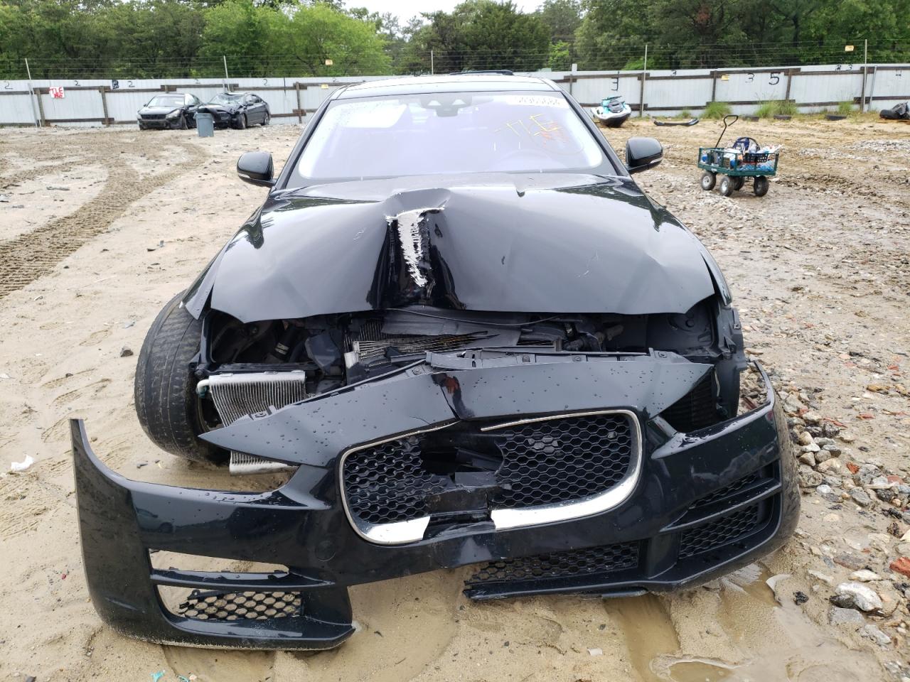 Photo 4 VIN: SAJAJ4FX8JCP20998 - JAGUAR XE 