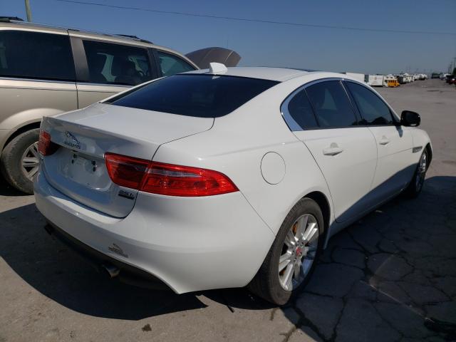 Photo 3 VIN: SAJAJ4FX8JCP21956 - JAGUAR XE PREMIUM 