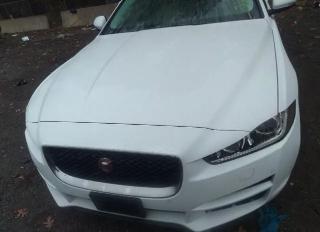 Photo 5 VIN: SAJAJ4FXXJCP37804 - JAGUAR XE 