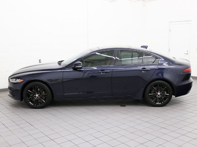 Photo 2 VIN: SAJAJ4FXXLCP64083 - JAGUAR XE 