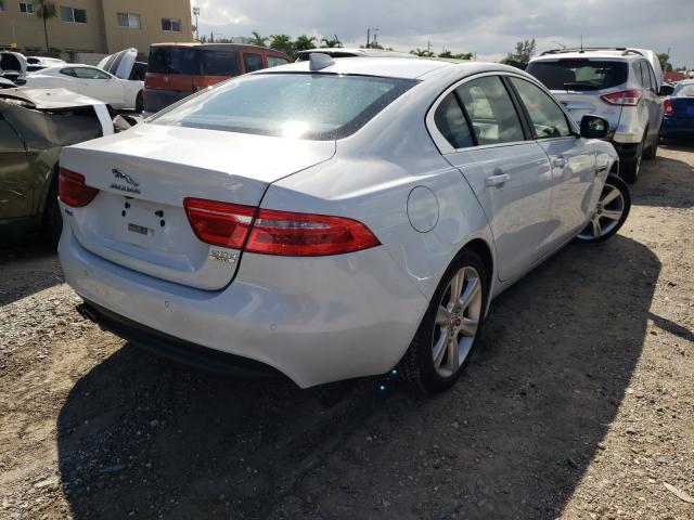 Photo 3 VIN: SAJAK4BN7HA945145 - JAGUAR XE PRESTIG 