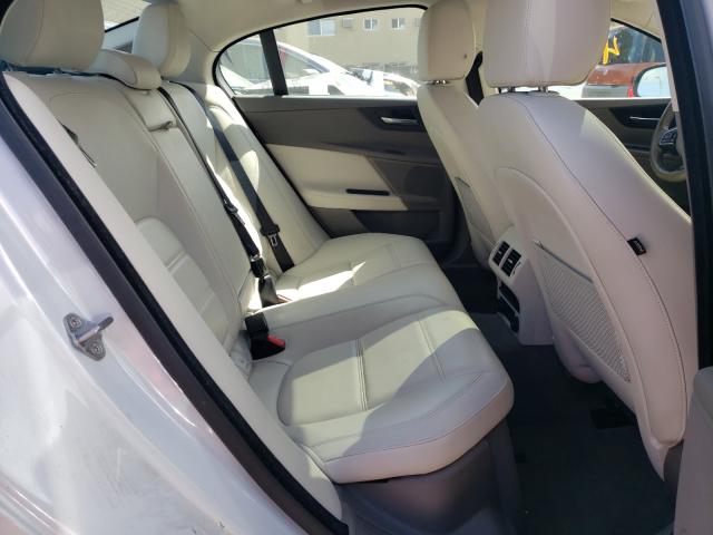 Photo 5 VIN: SAJAK4BN7HA945145 - JAGUAR XE PRESTIG 