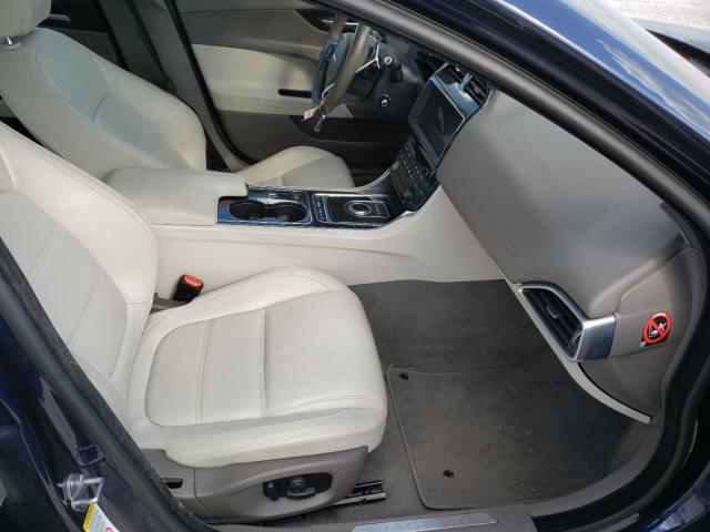 Photo 4 VIN: SAJAK4BVXHA971660 - JAGUAR XE PRESTIG 