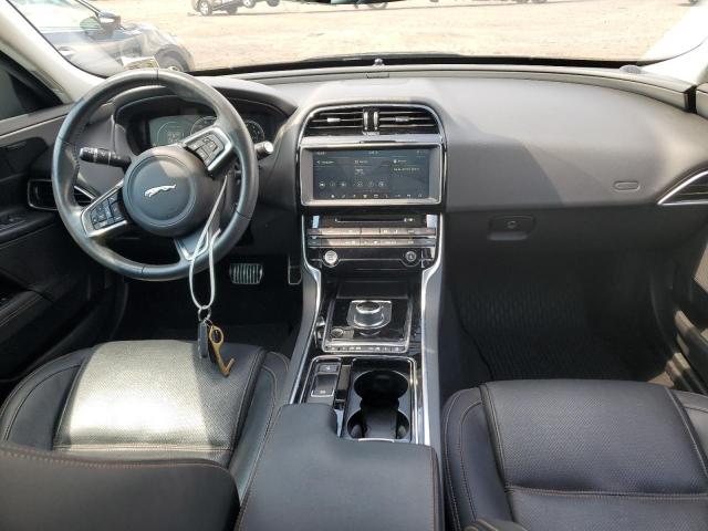 Photo 7 VIN: SAJAK4GX2KCP44596 - JAGUAR XE PRESTIG 