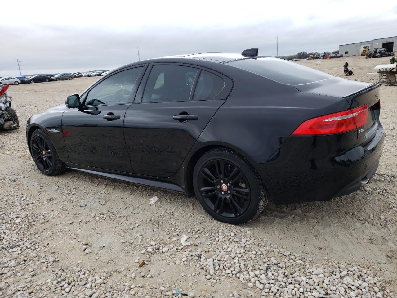 Photo 1 VIN: SAJAL4FX0JCP37868 - JAGUAR XE 