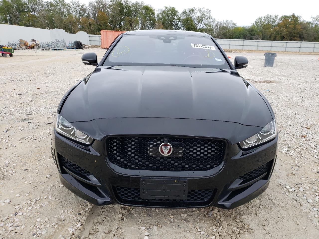 Photo 4 VIN: SAJAL4FX0JCP37868 - JAGUAR XE 