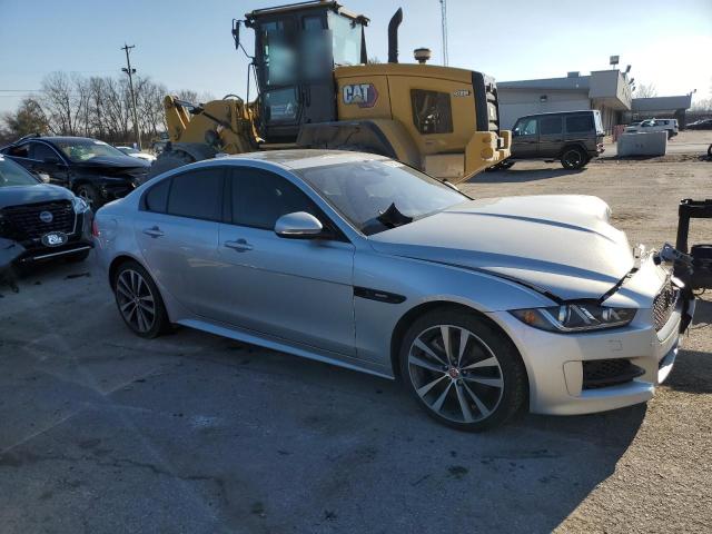 Photo 3 VIN: SAJAL4GX3JCP37636 - JAGUAR XE R - SPO 