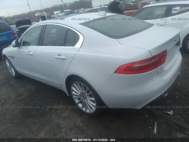 Photo 2 VIN: SAJAN4EV9JCP17497 - JAGUAR XE 