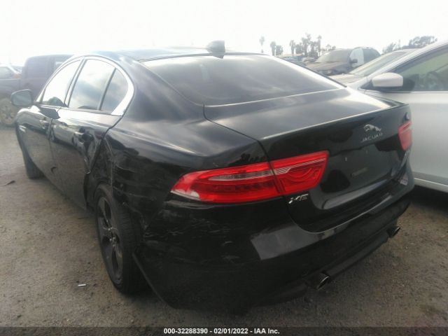 Photo 2 VIN: SAJAR4BG0HA959109 - JAGUAR XE 