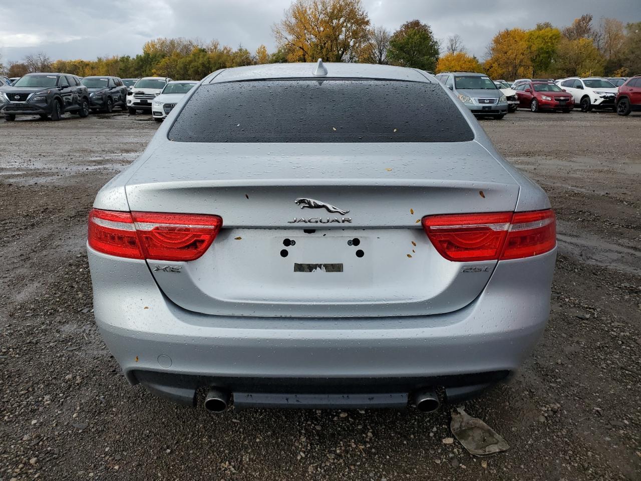 Photo 5 VIN: SAJAR4BG0HA965394 - JAGUAR XE 