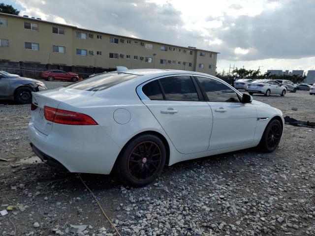 Photo 2 VIN: SAJAR4BG1HA978526 - JAGUAR XE 