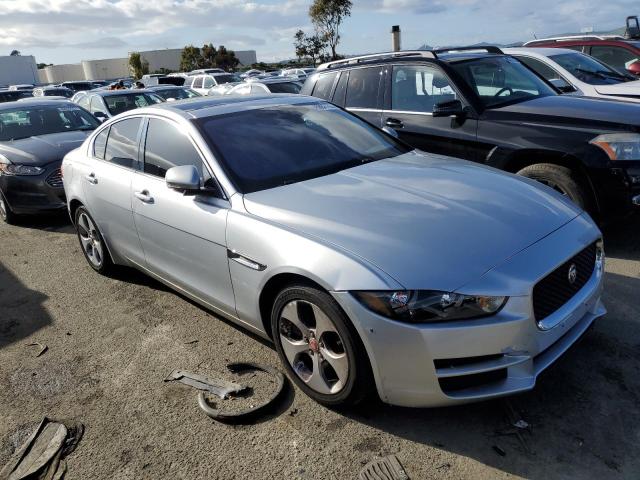 Photo 3 VIN: SAJAR4BG2HA960066 - JAGUAR XE 