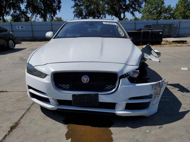 Photo 4 VIN: SAJAR4BG2HA965462 - JAGUAR XE 