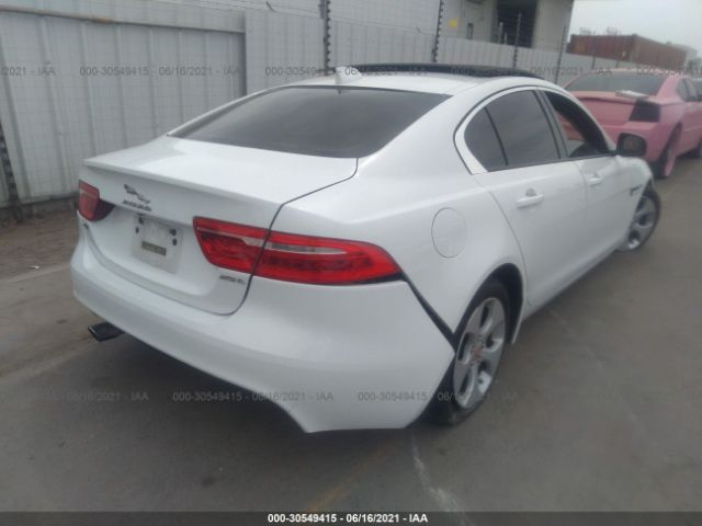 Photo 3 VIN: SAJAR4BG2HA974615 - JAGUAR XE 