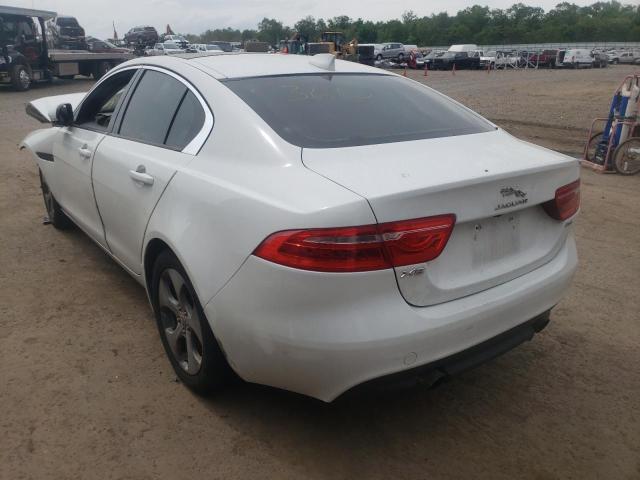 Photo 2 VIN: SAJAR4BG2HA978857 - JAGUAR XE 