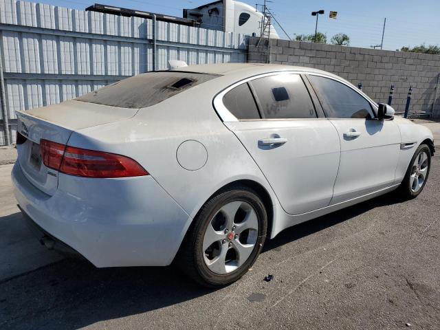 Photo 2 VIN: SAJAR4BG4HA977645 - JAGUAR XE 