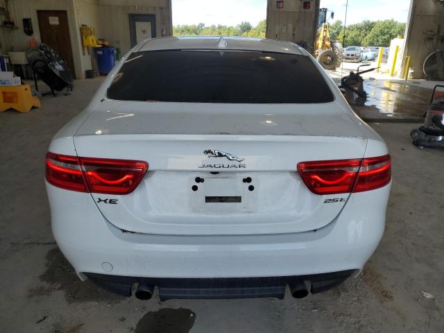 Photo 5 VIN: SAJAR4BG4HA978374 - JAGUAR XE 