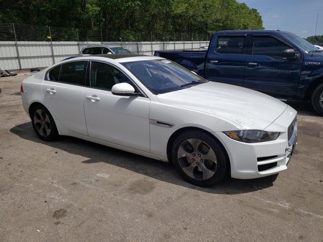 Photo 3 VIN: SAJAR4BG4HA978696 - JAGUAR XE 