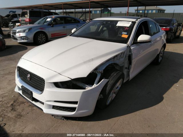 Photo 1 VIN: SAJAR4BG5HA946985 - JAGUAR XE 