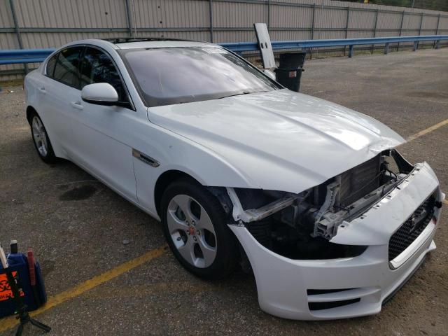 Photo 0 VIN: SAJAR4BG6HA977467 - JAGUAR XE 