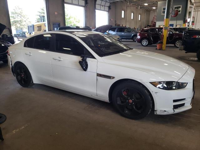 Photo 3 VIN: SAJAR4BGXHA961255 - JAGUAR XE 