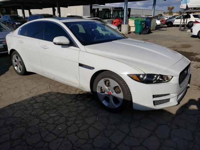 Photo 3 VIN: SAJAR4BN0HCP12207 - JAGUAR XE 