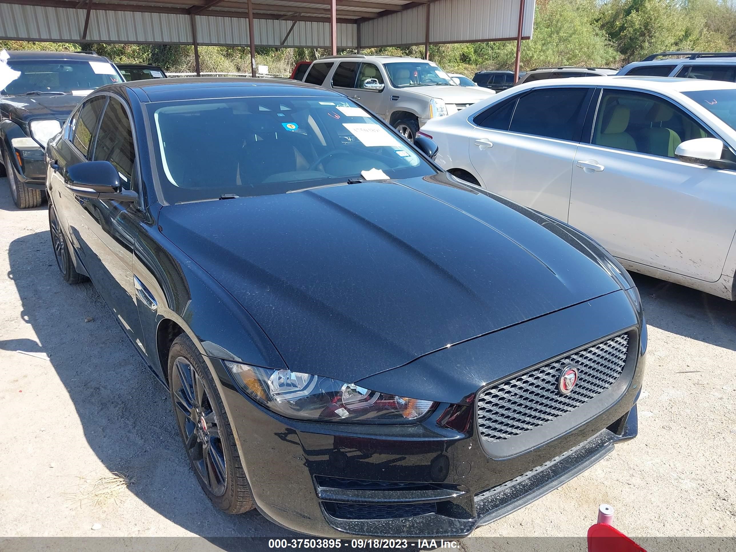 Photo 0 VIN: SAJAR4FX1KCP52850 - JAGUAR XE 