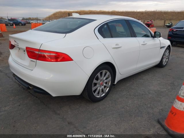 Photo 3 VIN: SAJAR4FX2KCP44224 - JAGUAR XE 